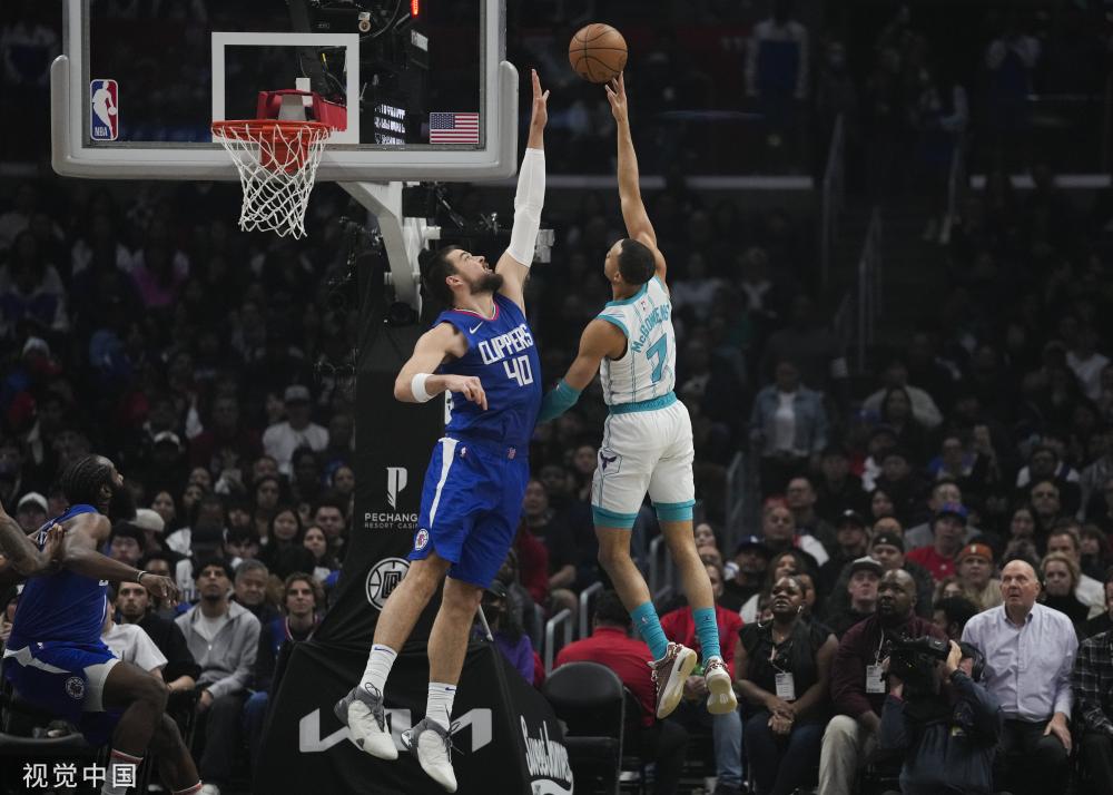 他始终强调 他始终强调